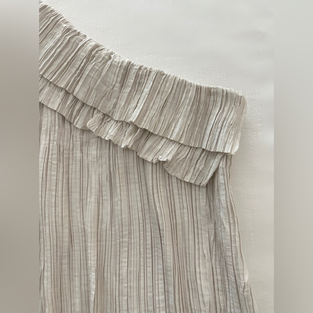 Ulla Johnson One-Shoulder Top w/ Ruffle - Picture 5 of 12